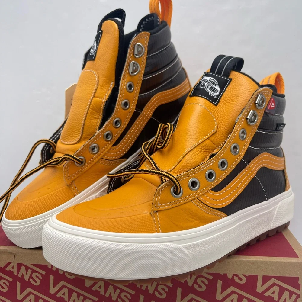 Vans Men’s Sk8-Hi Mte 2.0 Dx (Mte) Apricot/Black Boots
VN0A4P312NF
All Weather - Picture 15 of 16